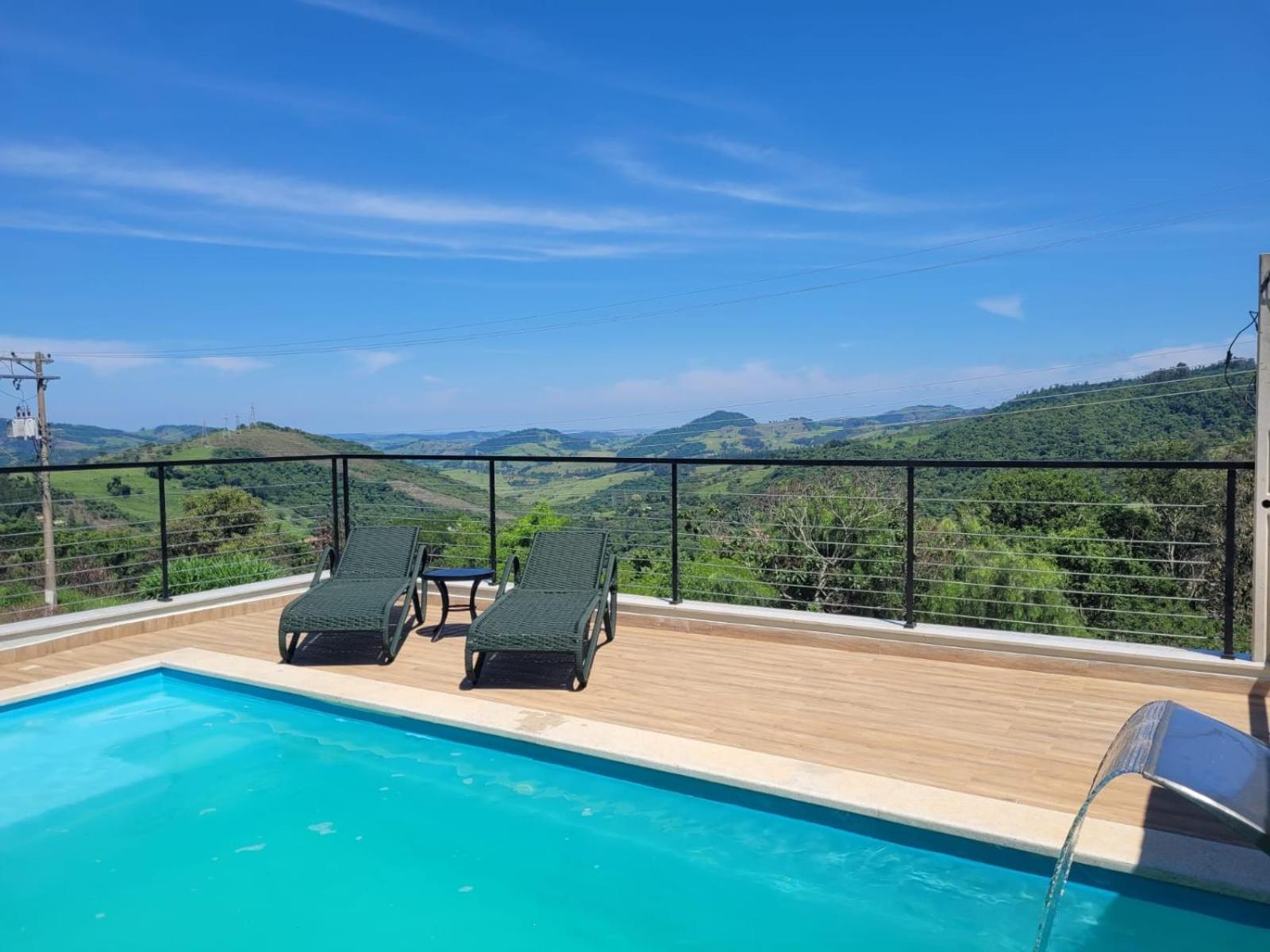 Casa Nova, Piscina E Vista Para As Montanhas Villa Águas de Lindóia Dış mekan fotoğraf